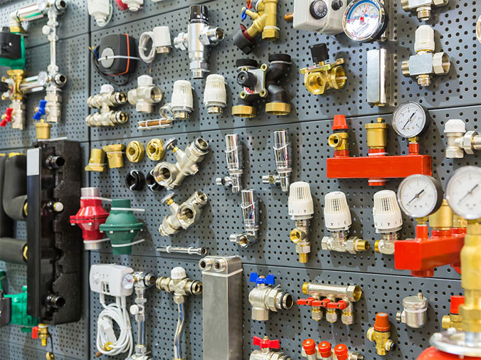 brass and steel plumbing fittings